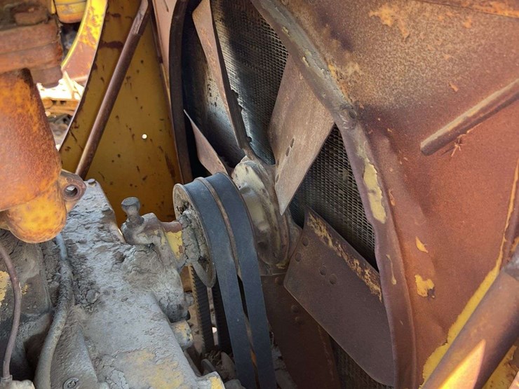 caterpillar-d8-image-34
