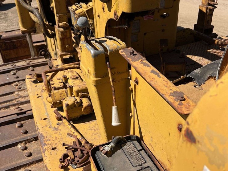 caterpillar-d9g-image-41