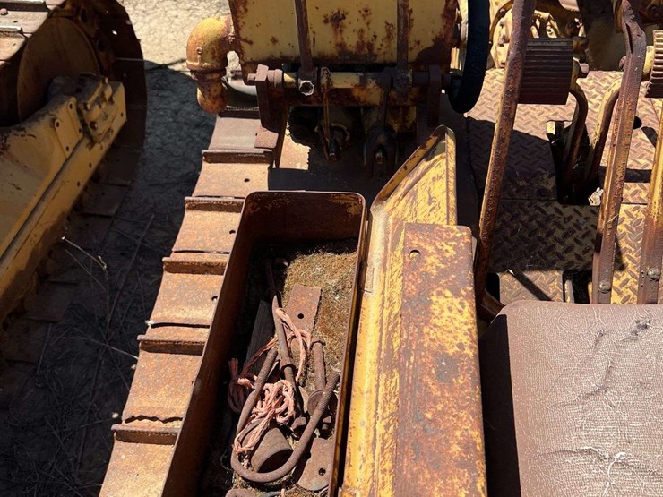 caterpillar-d8-image-19
