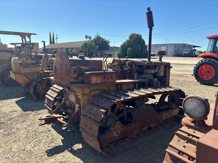 caterpillar-d4-image-7