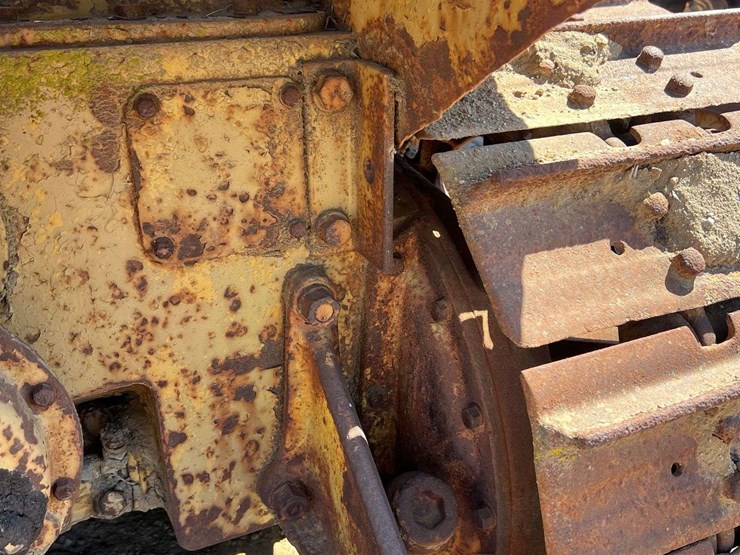 caterpillar-rd6-image-30