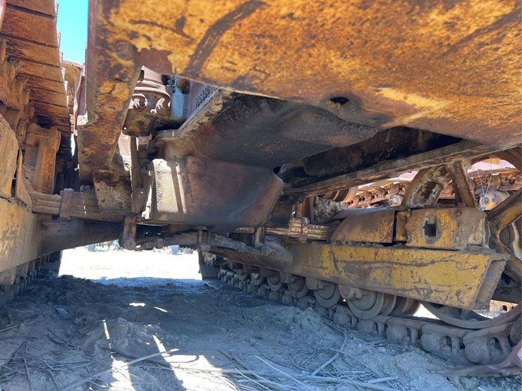 caterpillar-d6-image-69