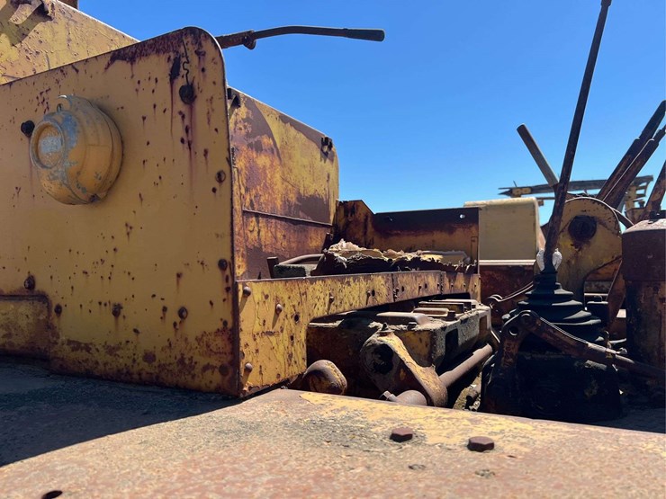caterpillar-d8-image-41