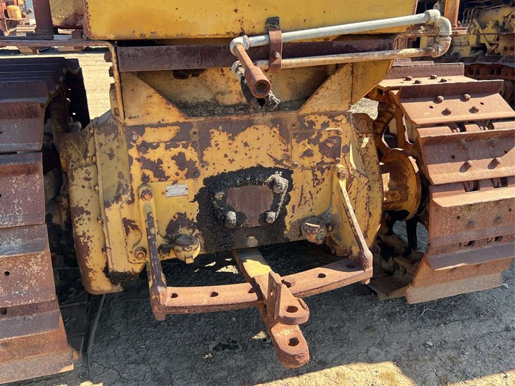caterpillar-d4-image-18