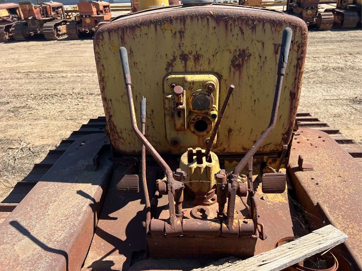 caterpillar-rd6-image-25