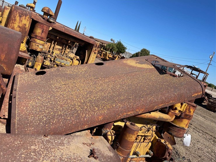 caterpillar-d4-image-43