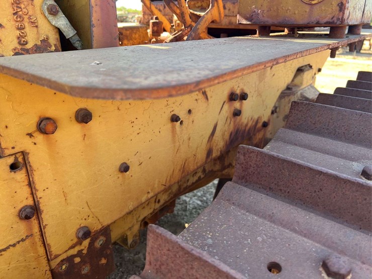 caterpillar-d4-image-80