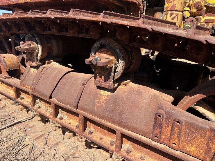 caterpillar-rd6-image-96