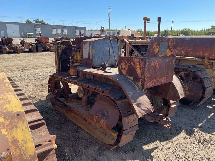 caterpillar-twenty-image-4