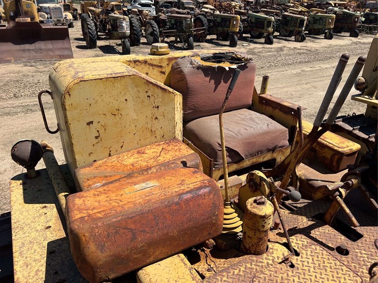 caterpillar-d8-image-28
