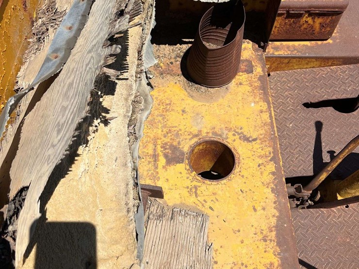 caterpillar-d6-image-26