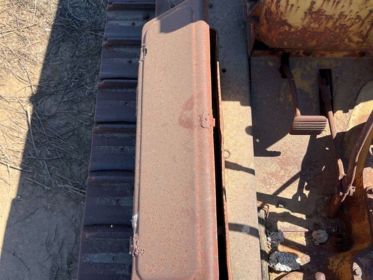 caterpillar-rd6-image-32