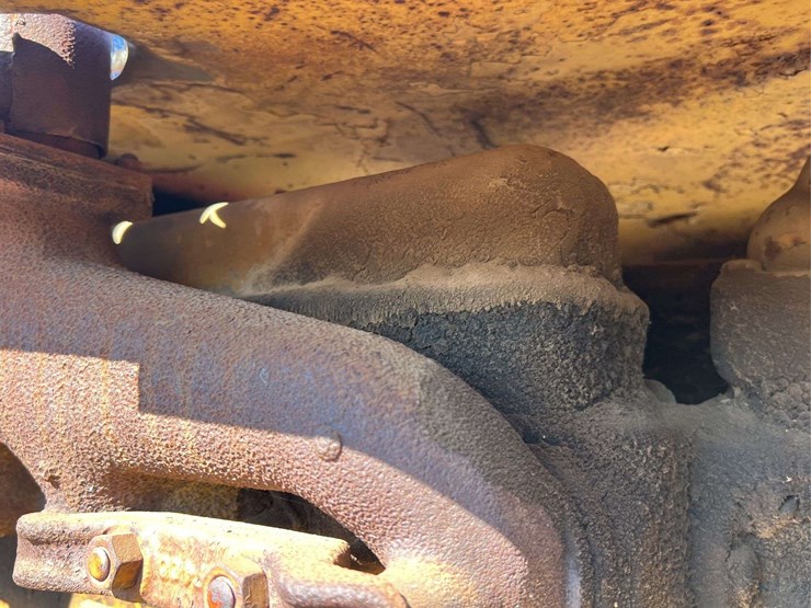 caterpillar-d4-image-46