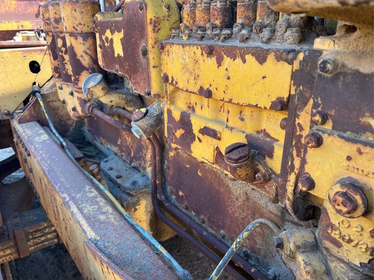 caterpillar-d8-image-56