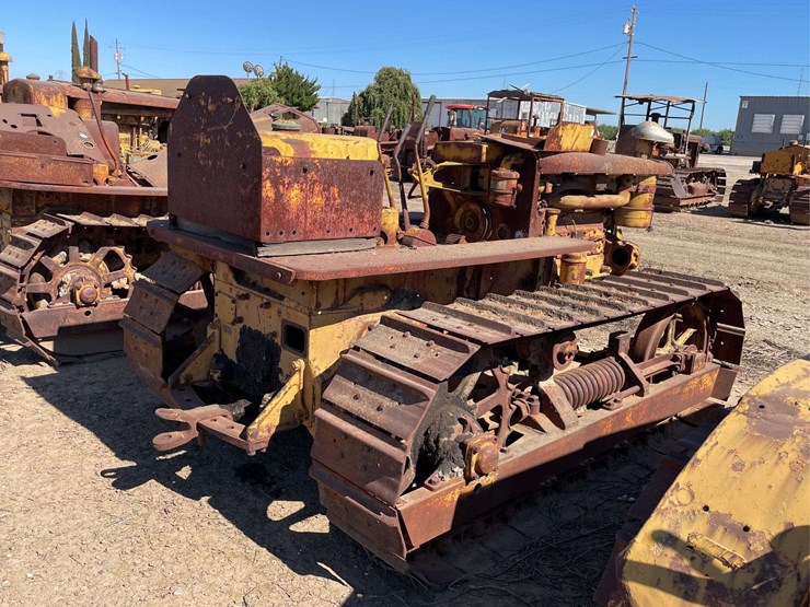 caterpillar-d4-image-8