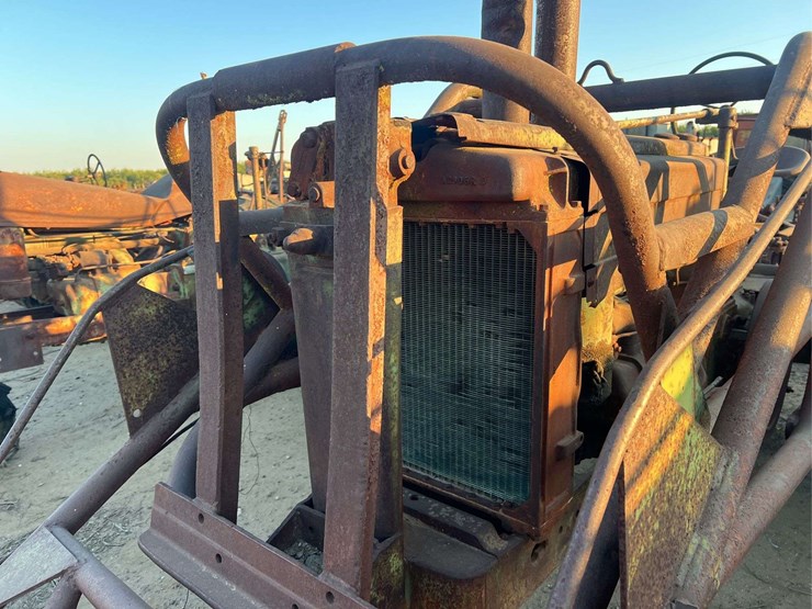 john-deere-a-image-14