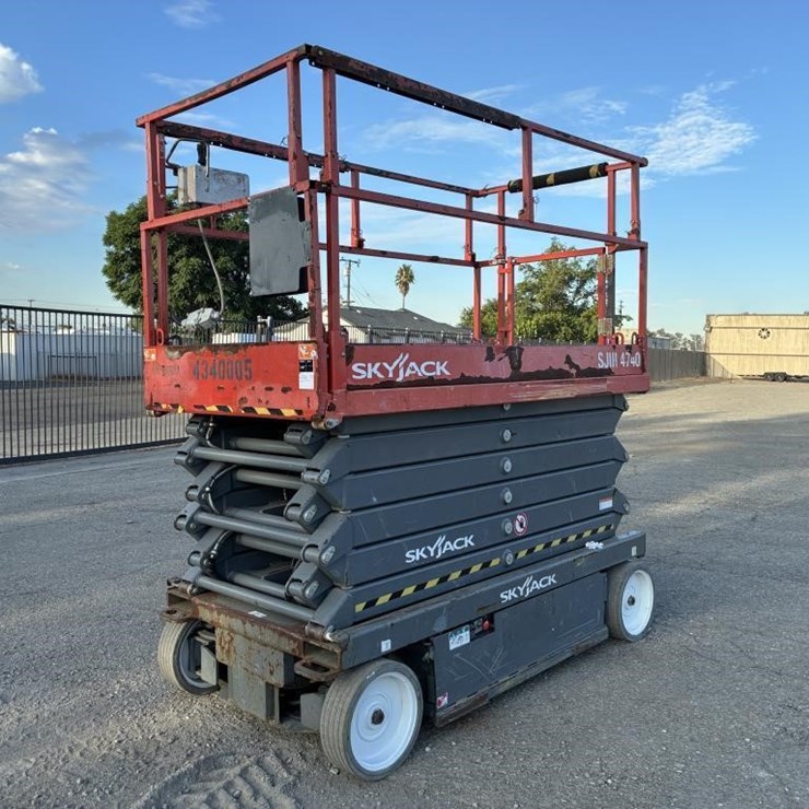 2016 SKYJACK SJIII4740