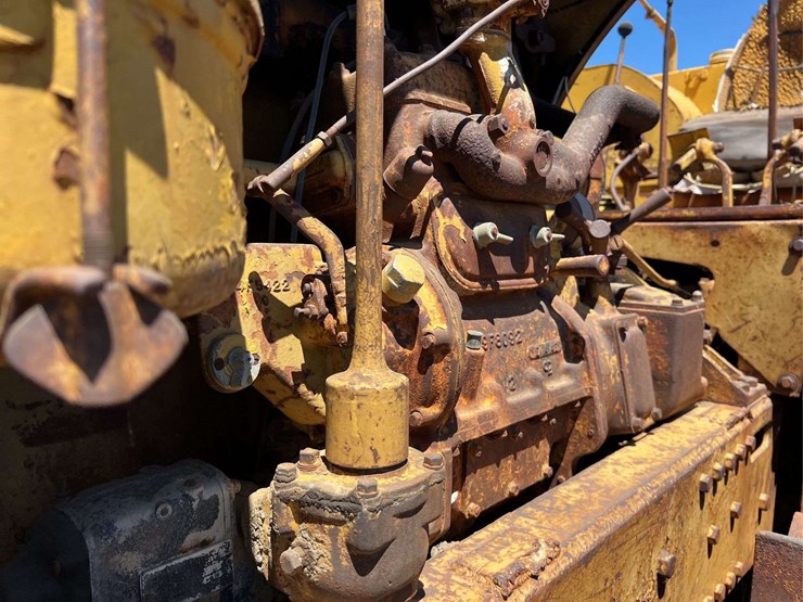 caterpillar-d8-image-40