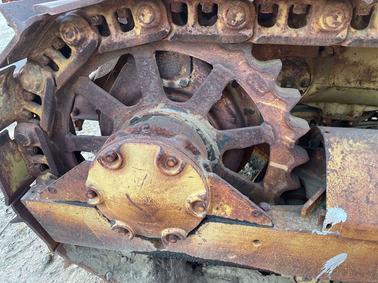 caterpillar-d4-image-20