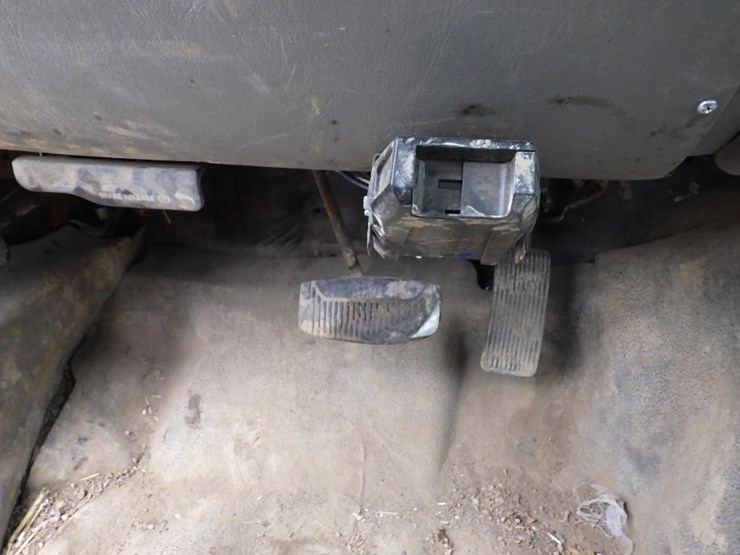 2006-ford-f350-image-26