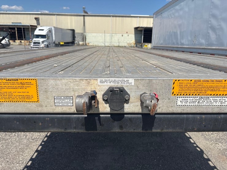 2019-utility-48'-flatbed-image-6