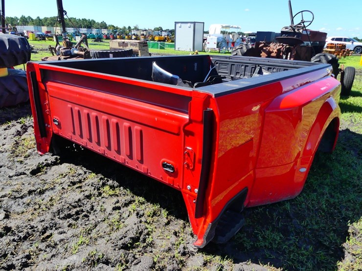 2024-ford-truck-bed-image-3