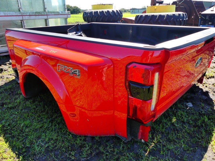 2024-ford-truck-bed-image-2
