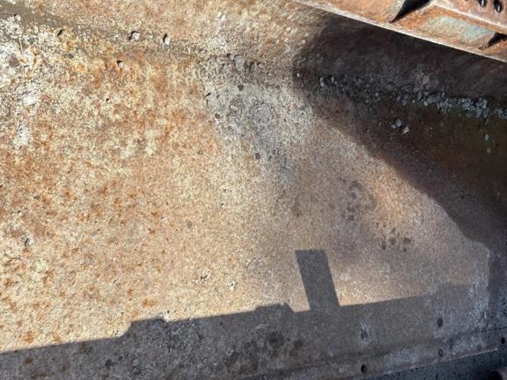 #5047-•-bobcat-approx-66"-bucket-image-5