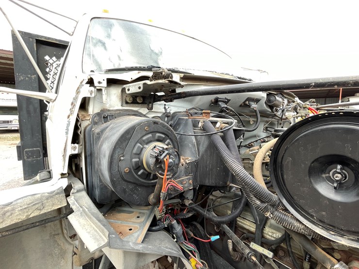1994-ford-f700-image-63