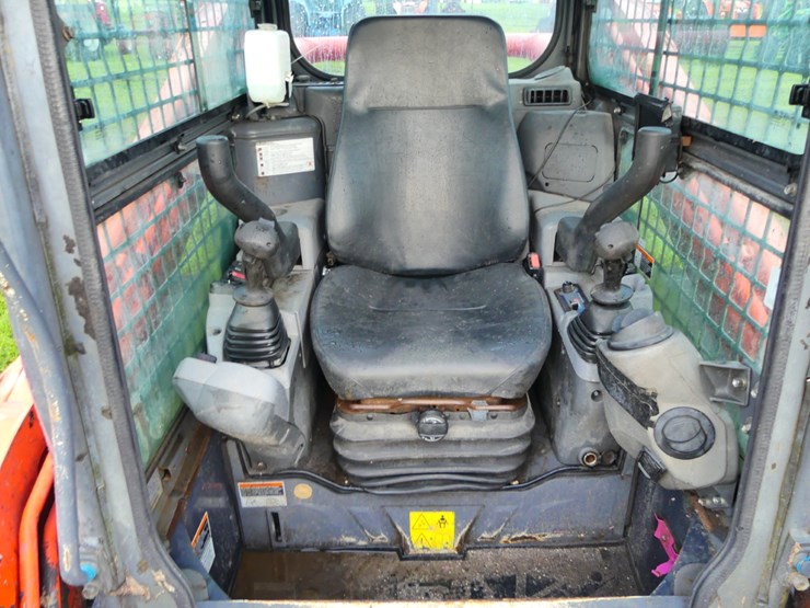 kubota-svl75-2-image-12