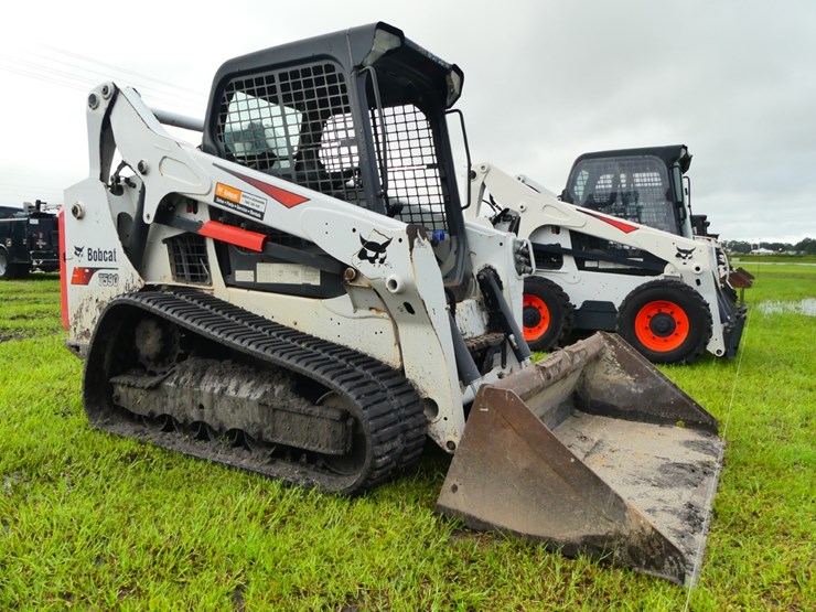 2020-bobcat-t590-image-1