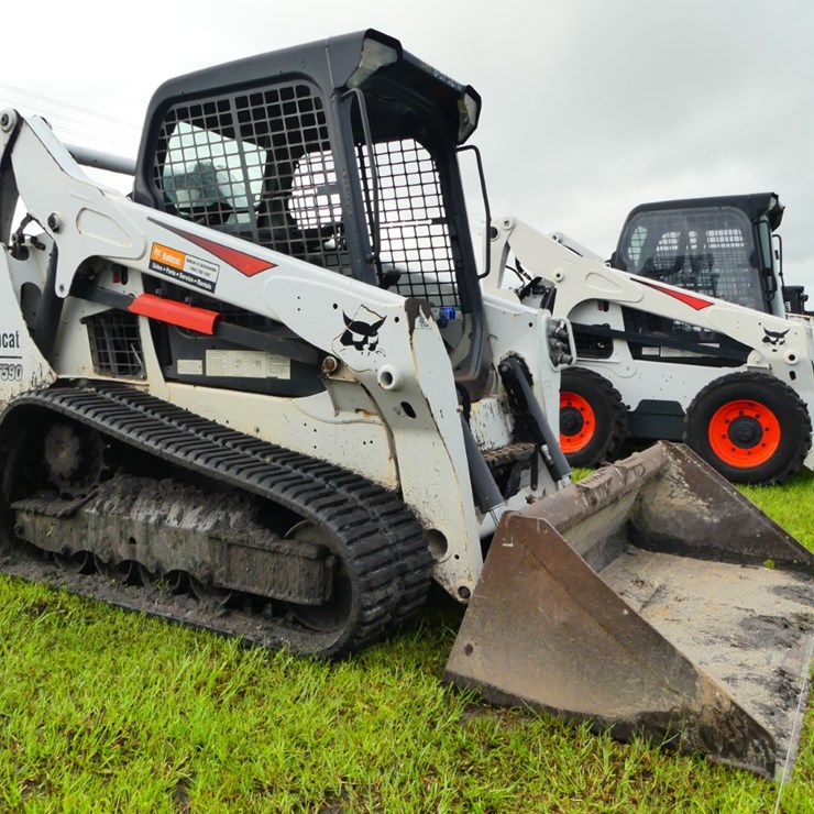 2020 BOBCAT T590