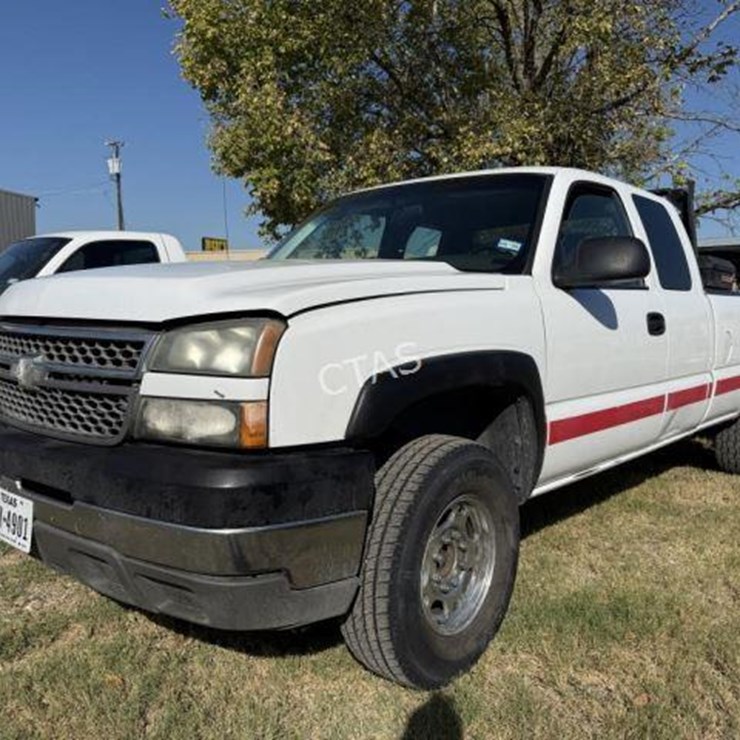 2005 CHEVROLET SILVERADO