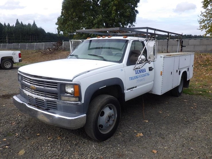 1999-chevrolet-3500hd-image-1