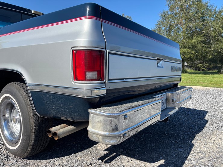 1984-chevrolet-silverado-image-18