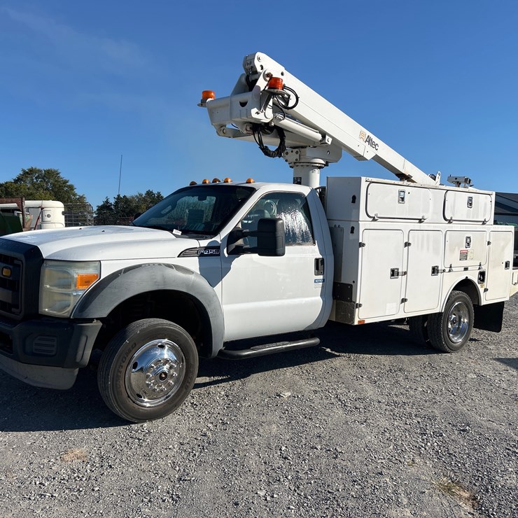 2011 FORD F450