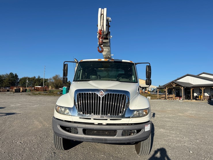 2012-international-durastar-4300-image-3