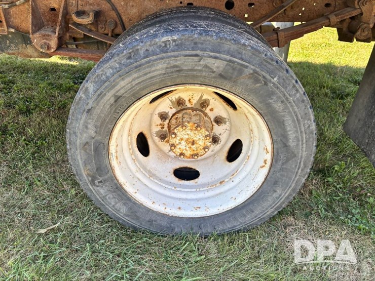 2003-ford-f450-xl-image-28