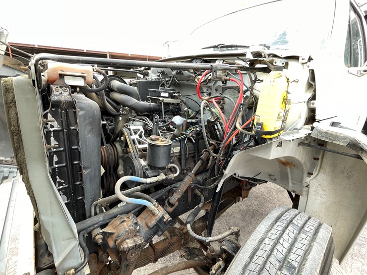 1994-ford-f700-image-52