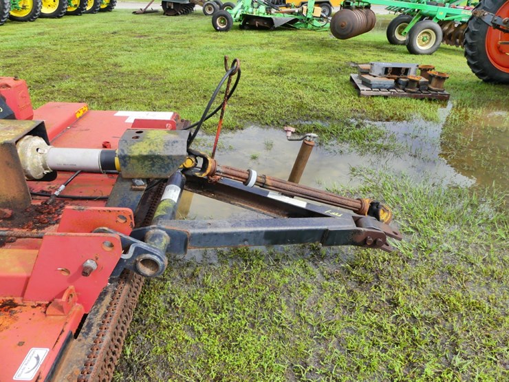 bush-hog-3210-image-5