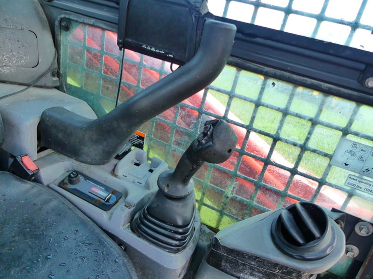 kubota-svl75-2-image-14