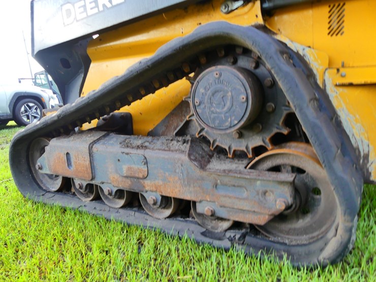deere-325g-image-6