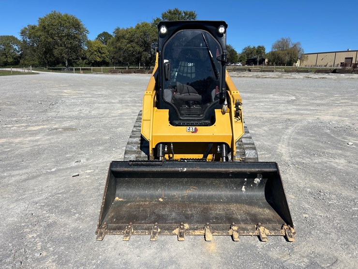 2021-caterpillar-259d3-image-4