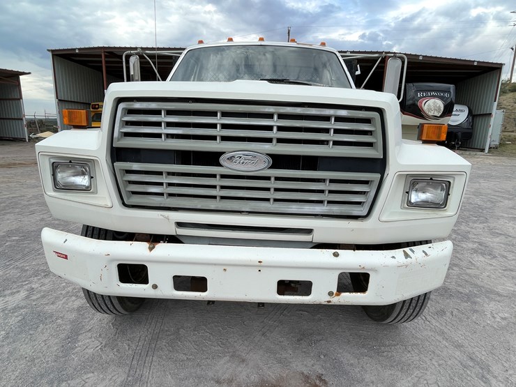 1994-ford-f700-image-21