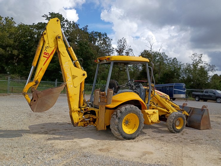 new-holland-lb75-image-12