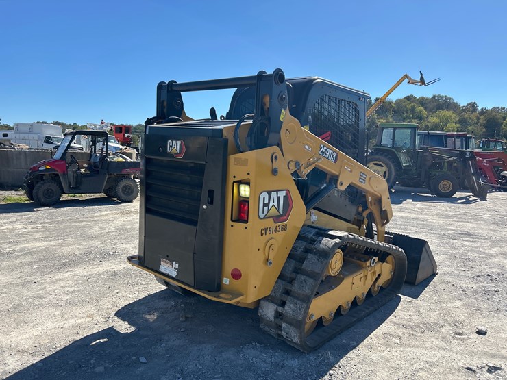2021-caterpillar-259d3-image-7
