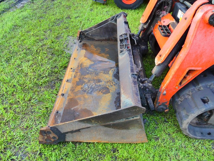 kubota-svl75-2-image-9