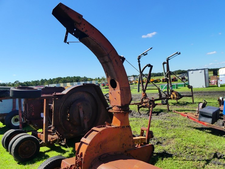 new-holland-38-image-4