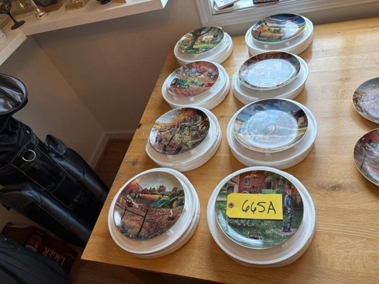 john-deere-collector-plates-image-1