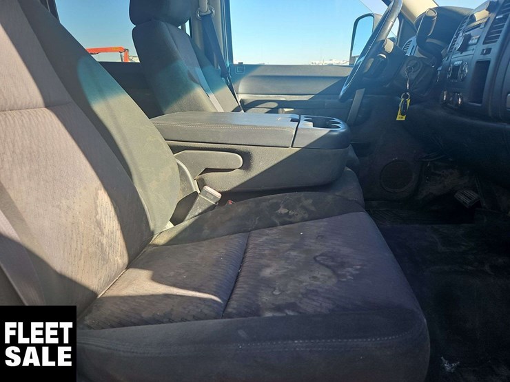 2014-gmc-sierra-3500hd-image-12
